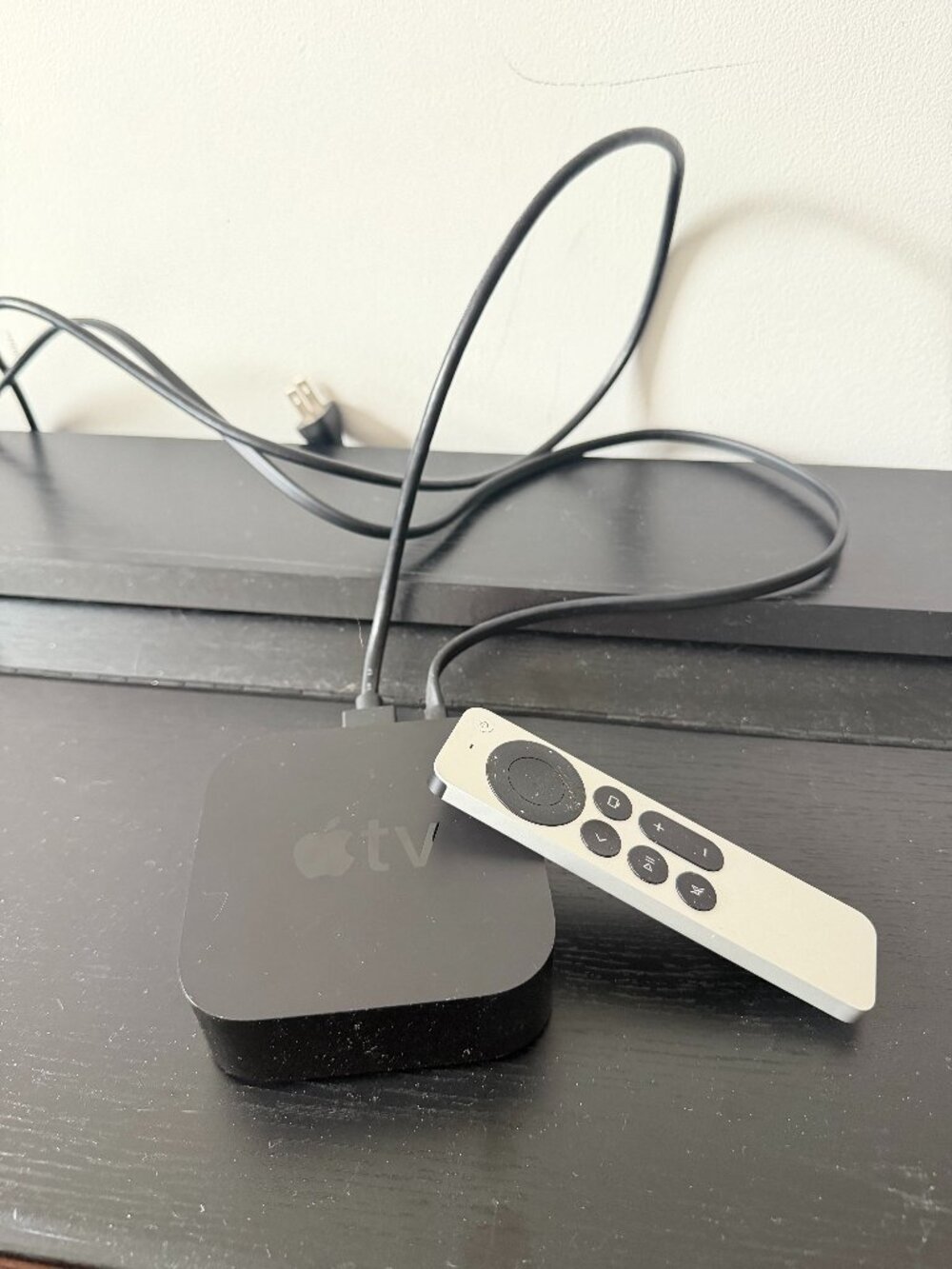 Apple TV 2021 Streaming Device Remote HDMI Cable Included